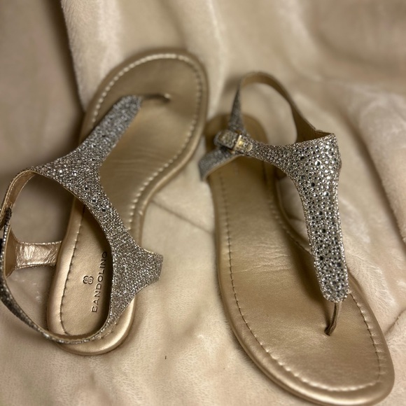 Bandolino Women's Glittering Silver Sandals - Picture 1 of 4